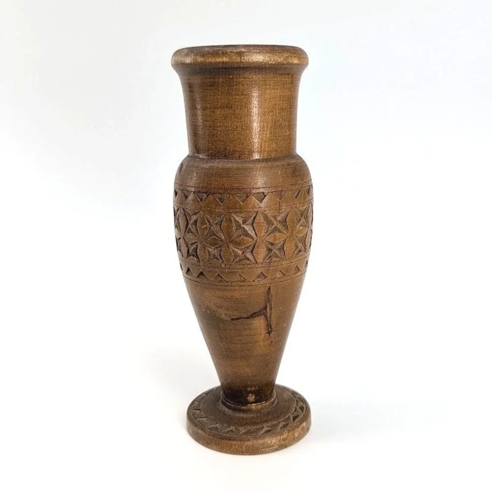 Antique Hand-Turned Carved Wooden Bud Vase Folk Art Primitive Decor c. 1900–1940